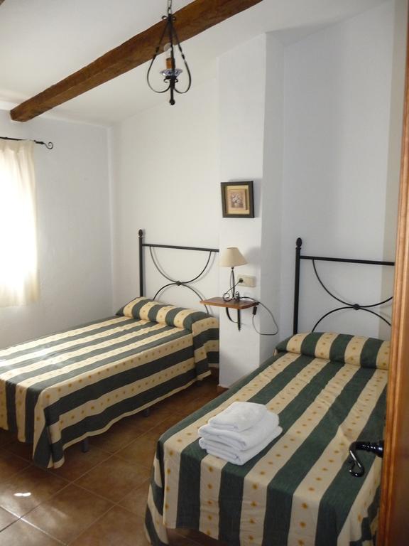 Casas La Piedra De Tiscar Villa Luaran gambar